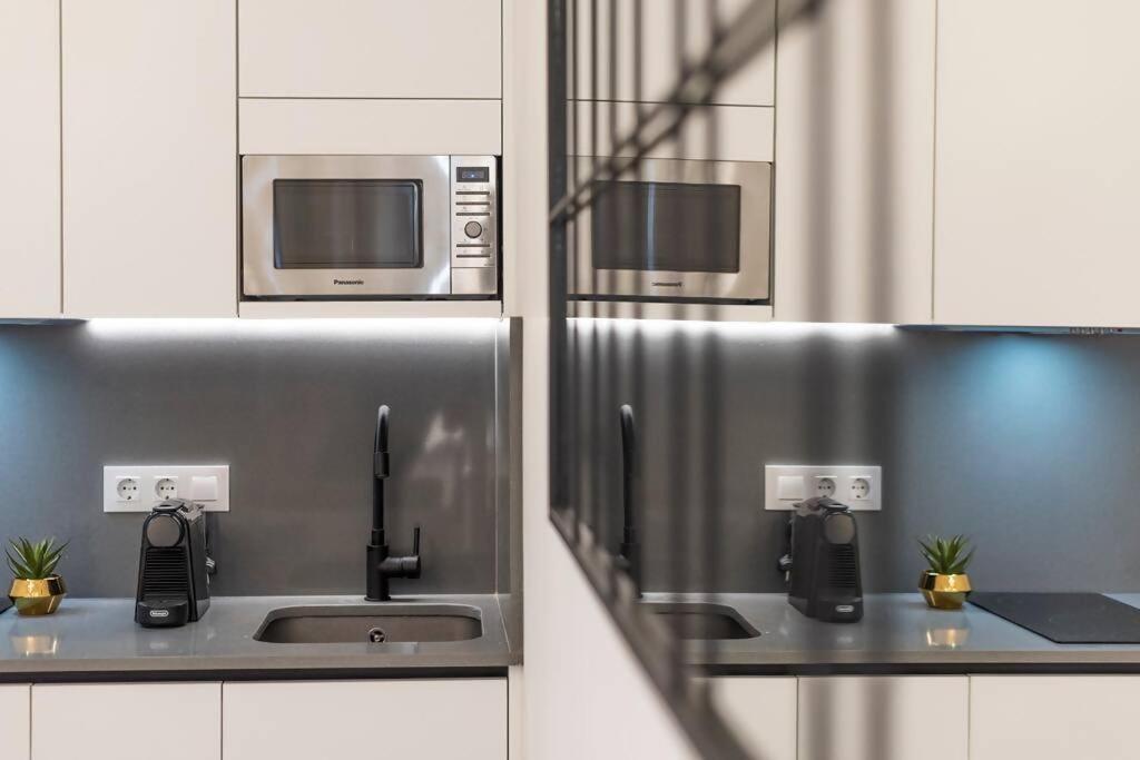 New Apt In The Heart Of Madrid Esterno foto