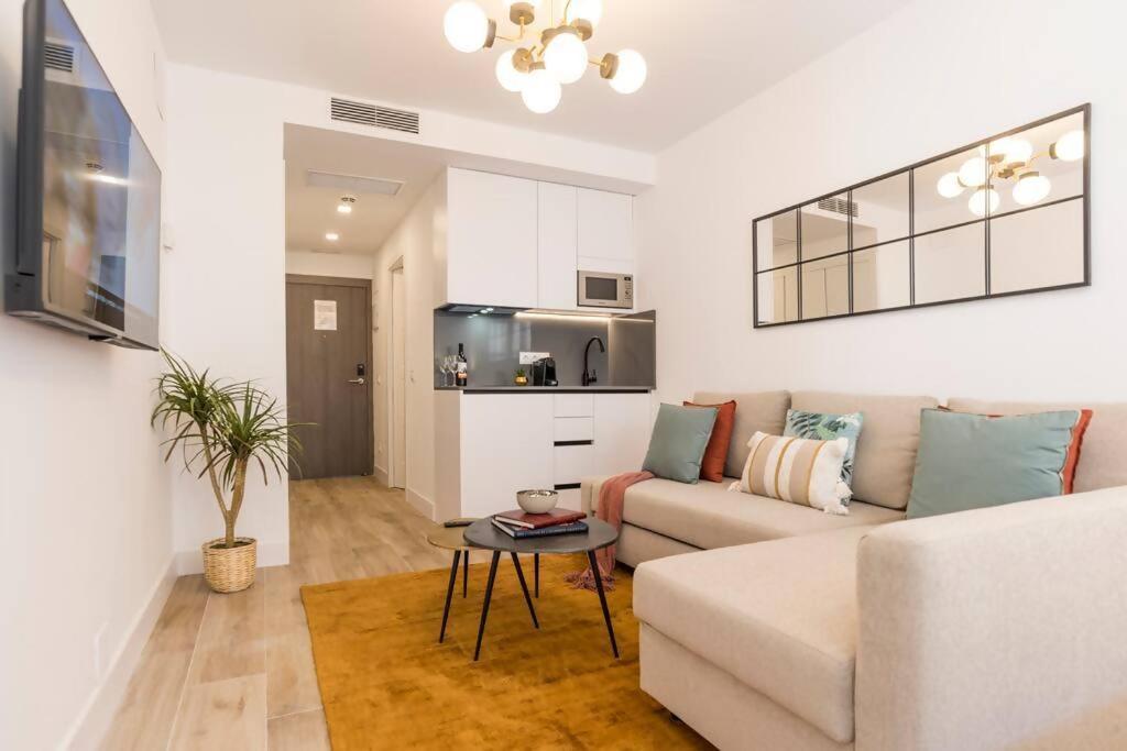 New Apt In The Heart Of Madrid Esterno foto