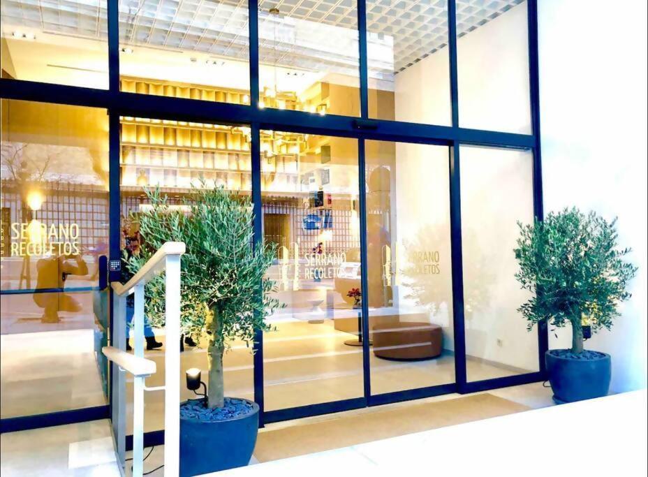 New Apt In The Heart Of Madrid Esterno foto