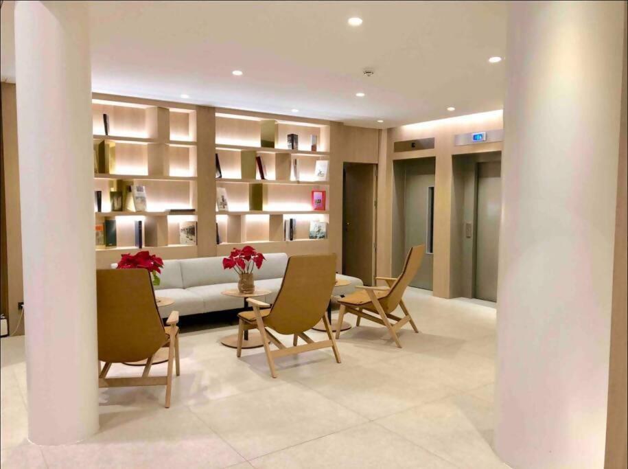 New Apt In The Heart Of Madrid Esterno foto