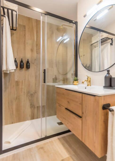 New Apt In The Heart Of Madrid Esterno foto