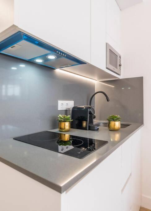 New Apt In The Heart Of Madrid Esterno foto