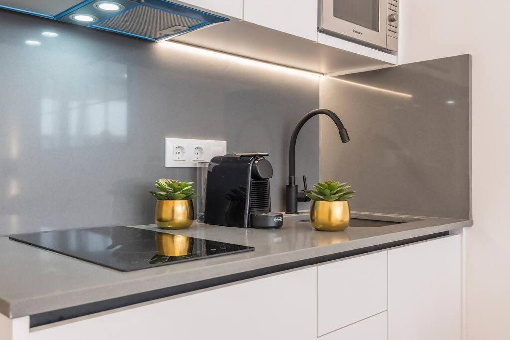New Apt In The Heart Of Madrid Esterno foto
